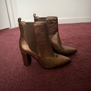 NWT Vince Camuto Leather Bronze Metallic Ancle Boots